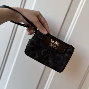 Coach Madison Op Art Black Silver Gray Wristlet Wallet Card Key Holder Designer